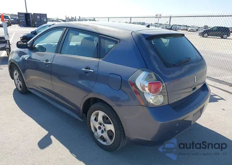 2009 Pontiac Vibe z USA, uszkodzony, nr VIN 5Y2SL67839Z400853